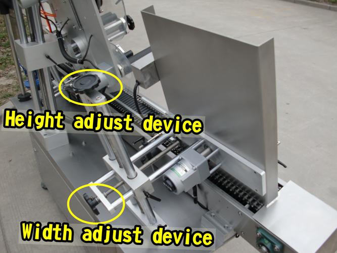 Potpuno automatska mašina za nanošenje etiketa sa bocom sa CE certifikatom