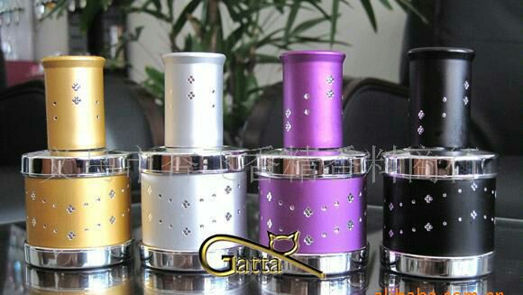 SUS304 Ekonomska automatska mašina za etiketiranje bočica sa sosom od rajčice za visinu od 20 do 90 etiketa