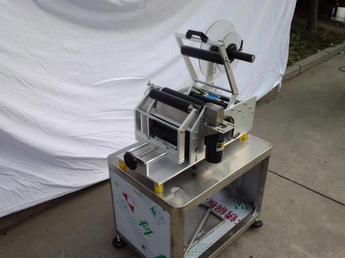 Prilagođena automatska mašina za etiketiranje bočica za naljepnicu sa malim bočicama penicilina