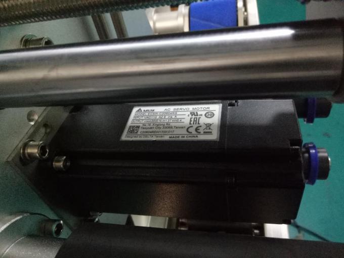 SUS304 Ormarić za etiketiranje naljepnica bočica s dvije stranice kvadratne boce s proizvodima za ličnu njegu