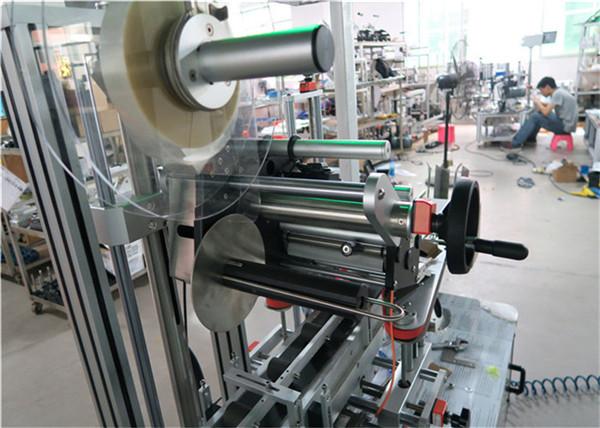 Mašina za naljepljivanje naljepnica za naljepnice sa automatskom gornjom etiketom sa transportnom / gornjom opremom za etiketiranje