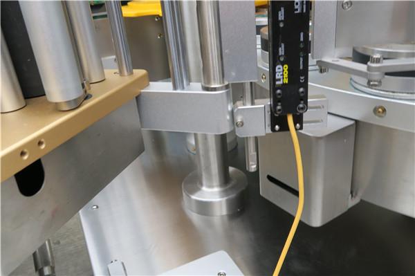 Brza rotacijska mašina za etiketiranje naljepnica s remenom opcija stroja za punjenje