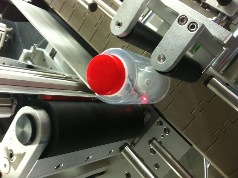 Kina Dobavljač mašina za označavanje naljepnica sa okruglom bocom u industriji pića