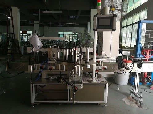 Kina Dvostrana mašina za etiketiranje plastičnih boca / automatska etiketa za boce Dobavljač
